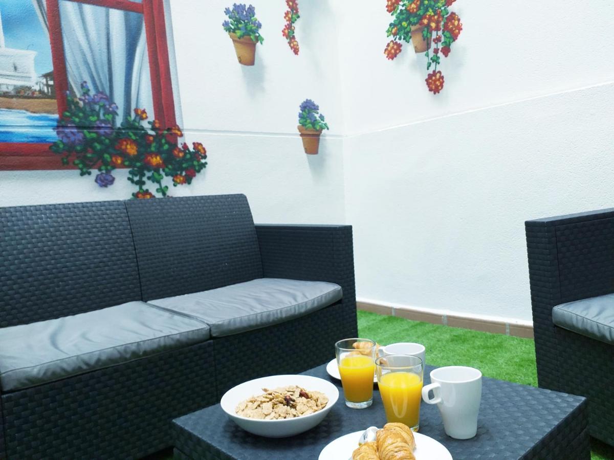 Dl Patio Malaga Apartment Exterior photo